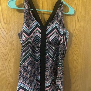 Geometric Patterned Women's Top